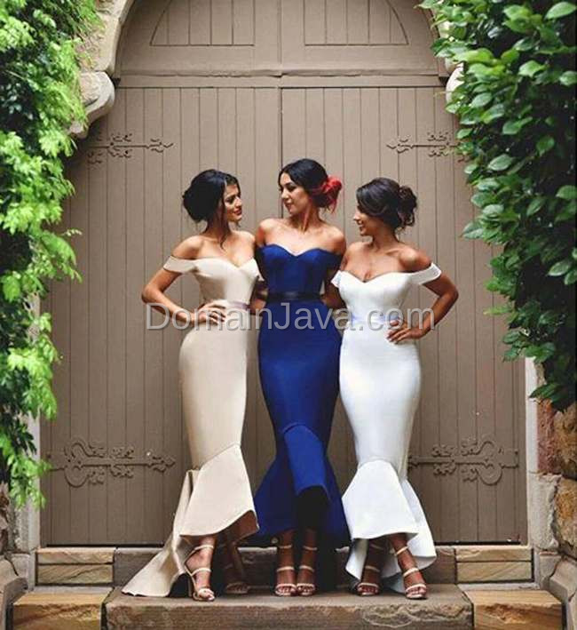 Dress Bridesmaid dengan Potongan Mermaid
