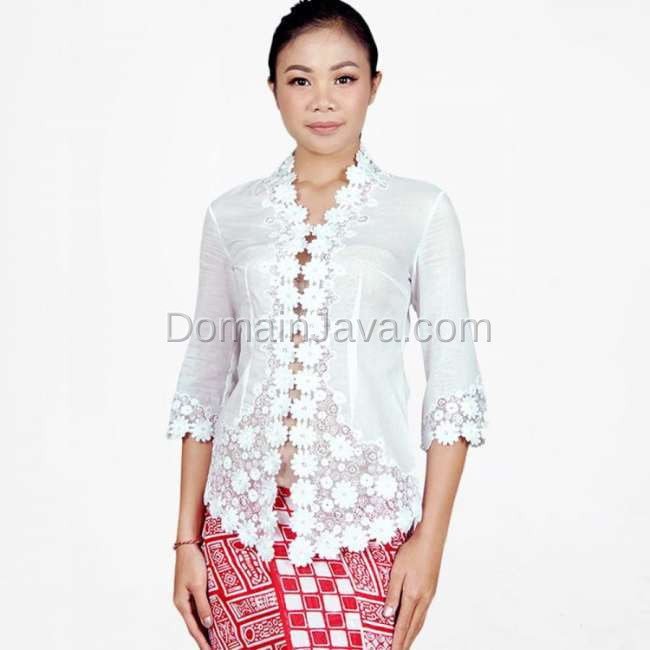 Kebaya Encim Klasik