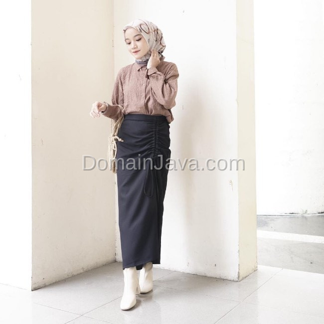 Rok Serut dengan Kemeja