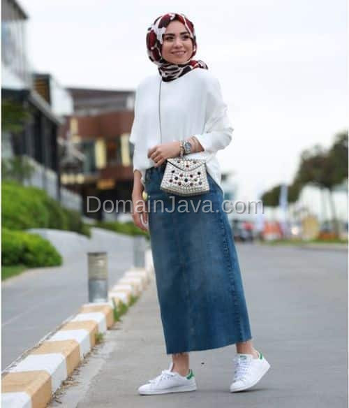 Rok Span Jeans dan Blouse Putih